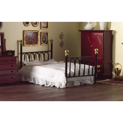Black 'Cast Iron' Double Bed & Covers                       