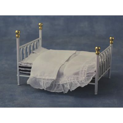 White 'Cast Iron' Double Bed & Covers