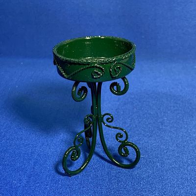 Green Wire Plant Stand