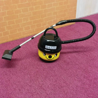 Hatty the Vacuum Cleaner                                    
