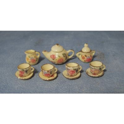 Small Yellow Tea Set
