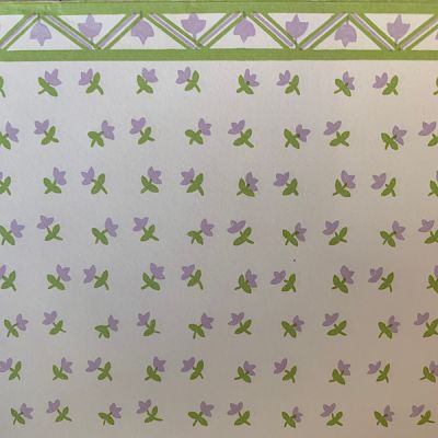 Mauve Floral Sprig Wallpaper