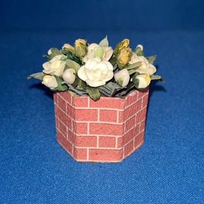 Flowers in Pot White/Yellow 2" (Hand made in the UK)