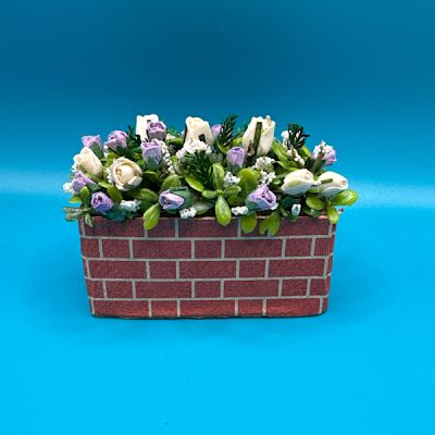 Planter White/Lilac 7cm Handmade in the UK