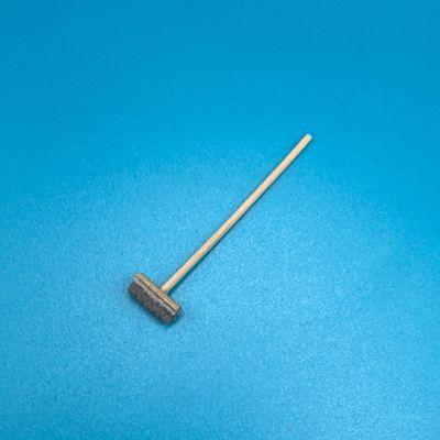 Broom 1:24 (5 x 1cm)