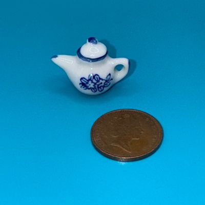White/Blue Tea Pot